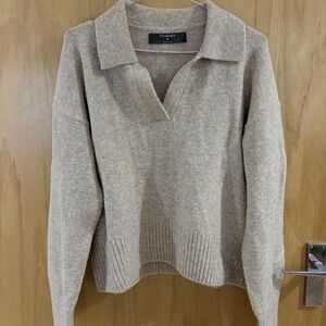 Women's V-Neck Sweater in Light Brown